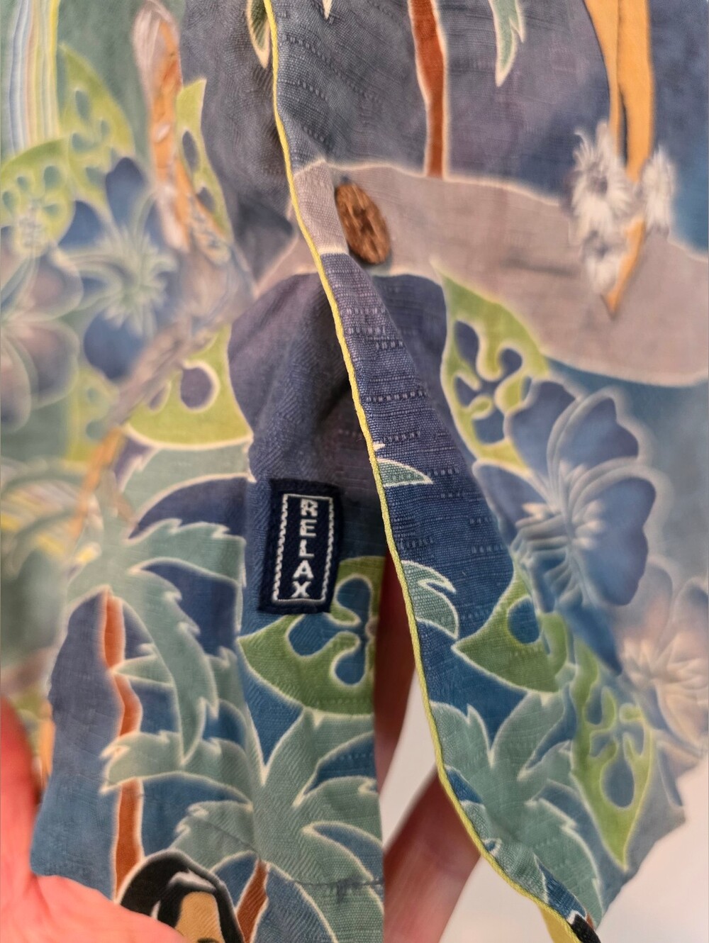 Tommy Bahama Shirt Men's XL 100% Silk Hula Girl Hawaiian Short Sleeve Resortwear - Picture 4 of 10